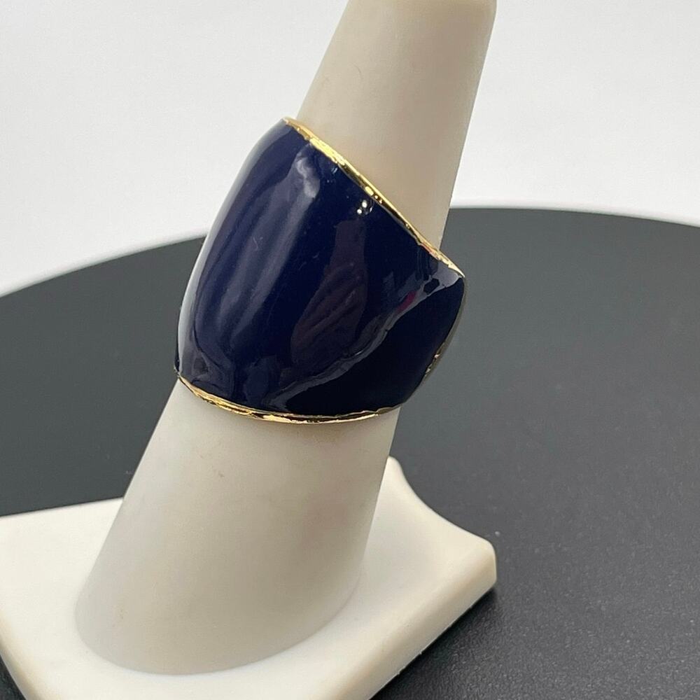 Designer Signed Wide Chunky Navy Blue Enamel Gold Tone‎ Ring Sz 7 3/4